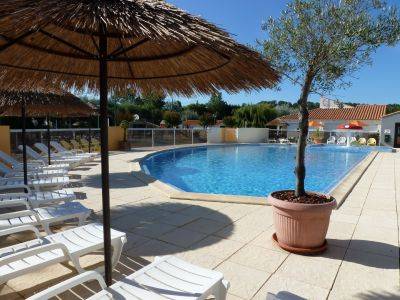 Piscine de l'espace aquatique du camping en vendée, france