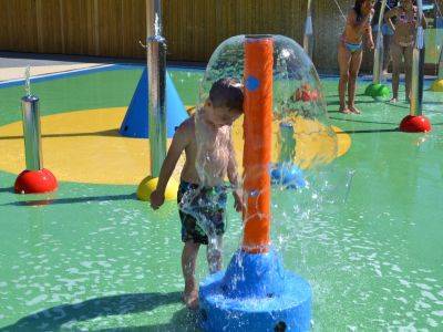 espace jeux aquatiques piscine saint jean monts vendée