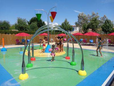 piscine aqualudique jeux activités enfants